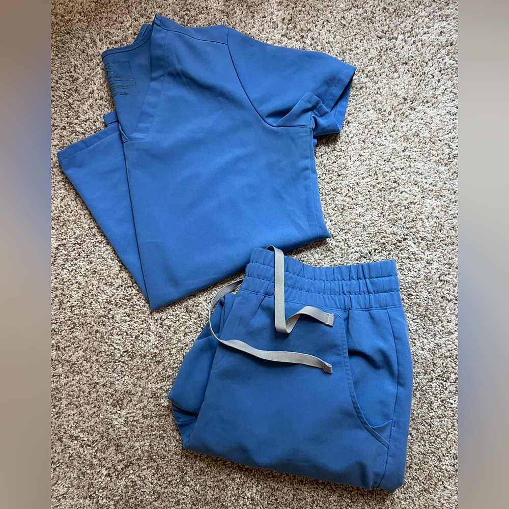 Figs Ceil Scrub Set